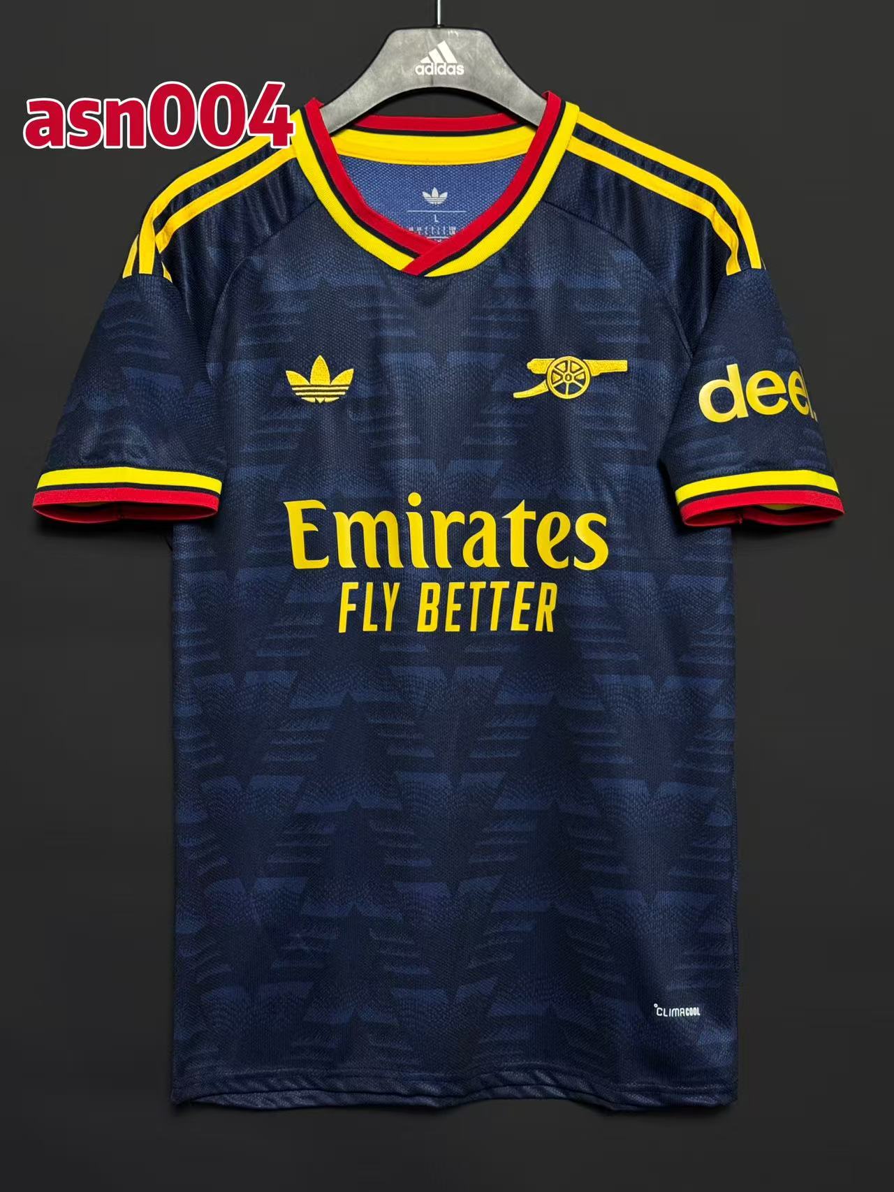 26-27 Arsenal Away Kit - Printed Number, view 3