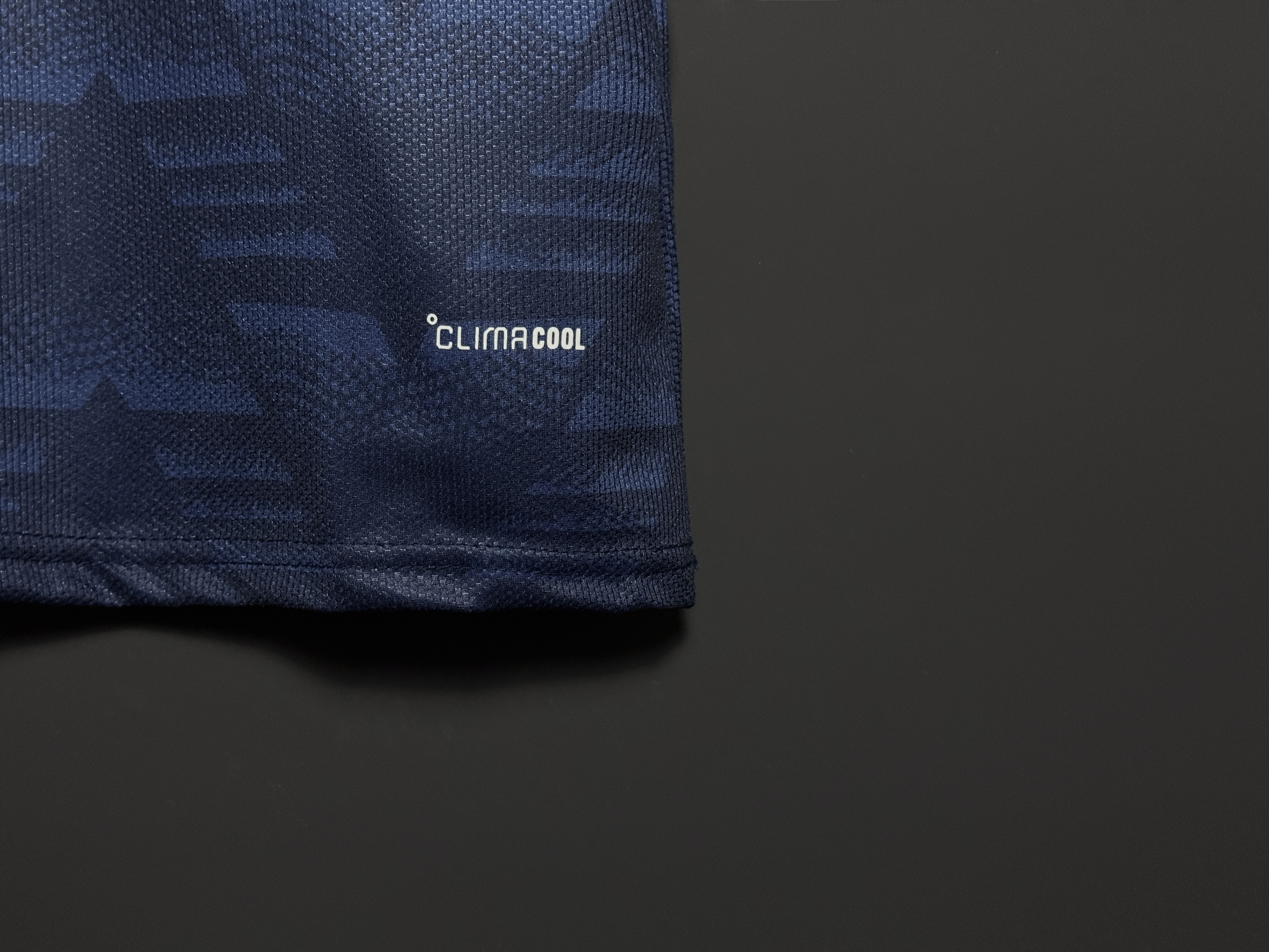 26-27 Arsenal Away Kit - Printed Number, view 4