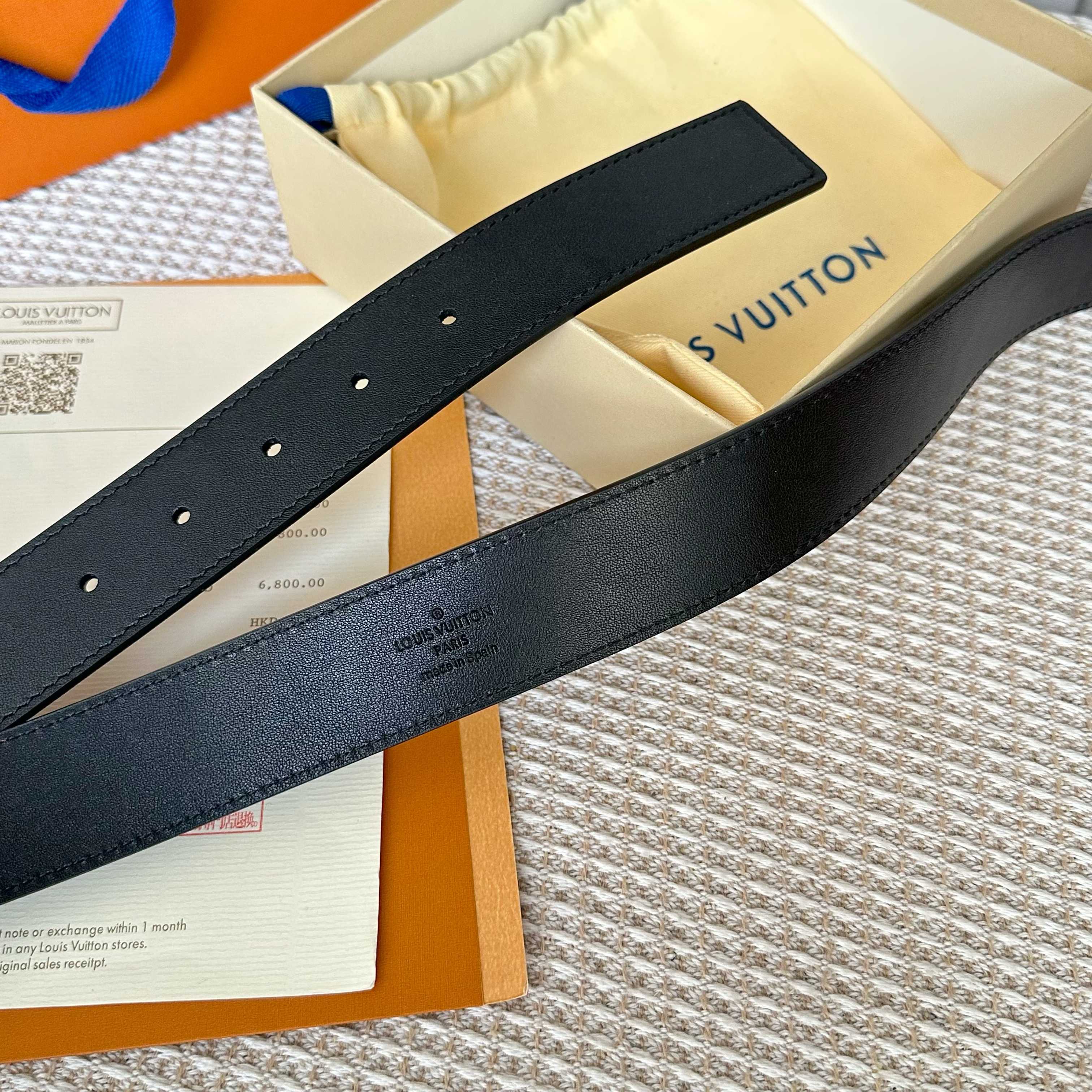 Belt, view 4