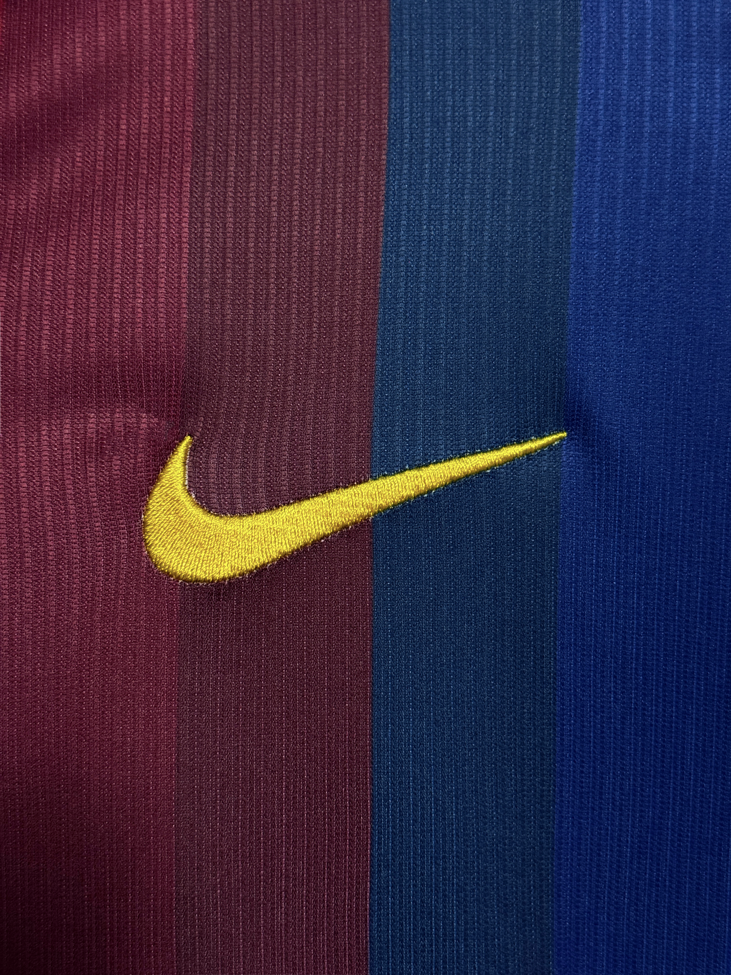 26-27 Barcelona Home Kit - Printed Number, view 6