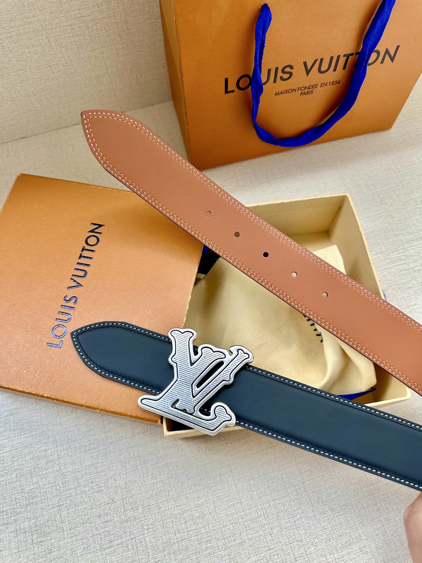 Belt, view 3