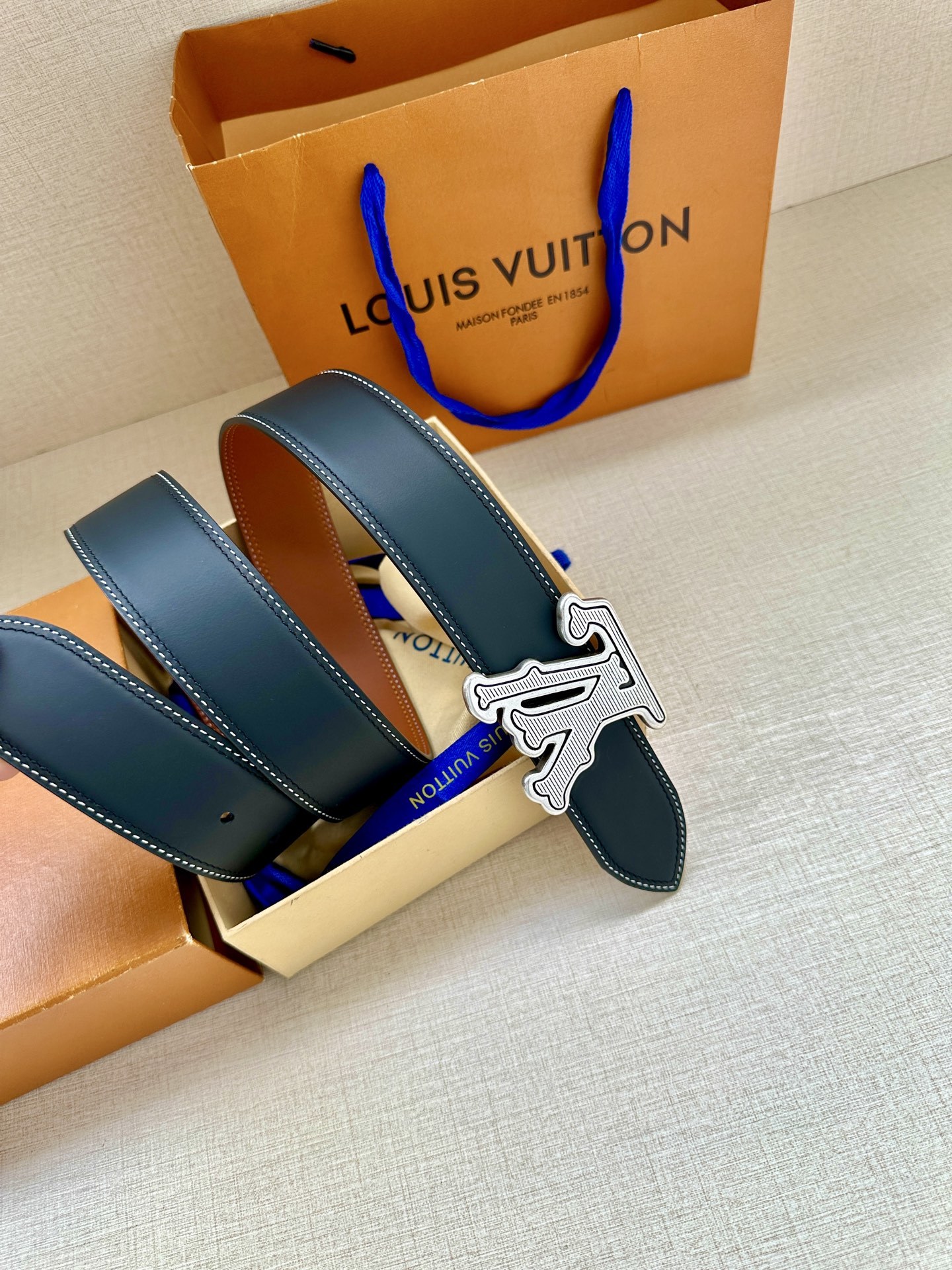 Belt, view 4