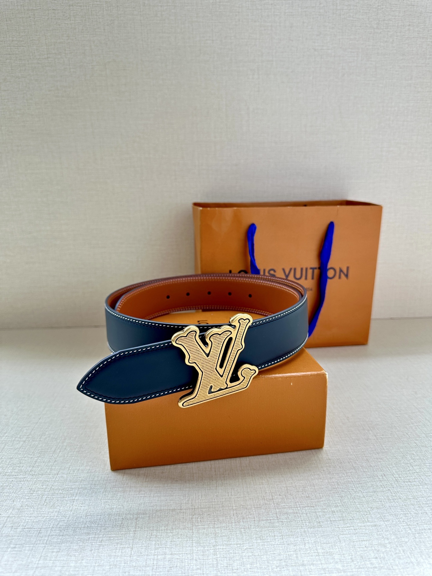 Belt, view 9