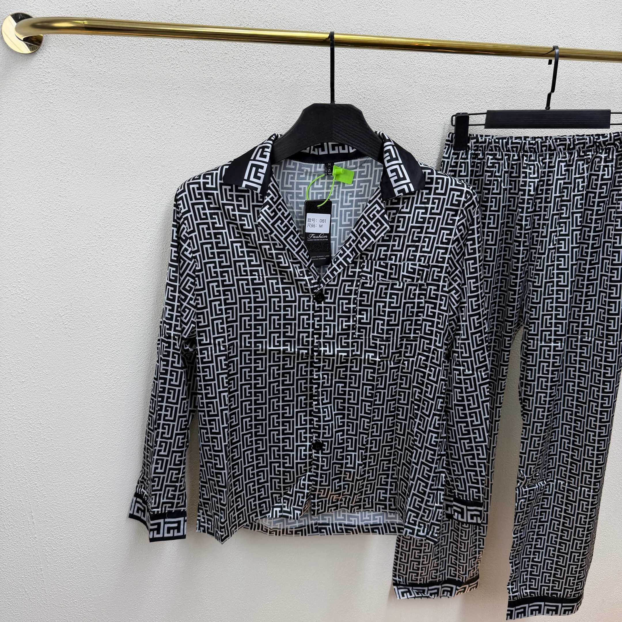 Men's Clothing, view 3
