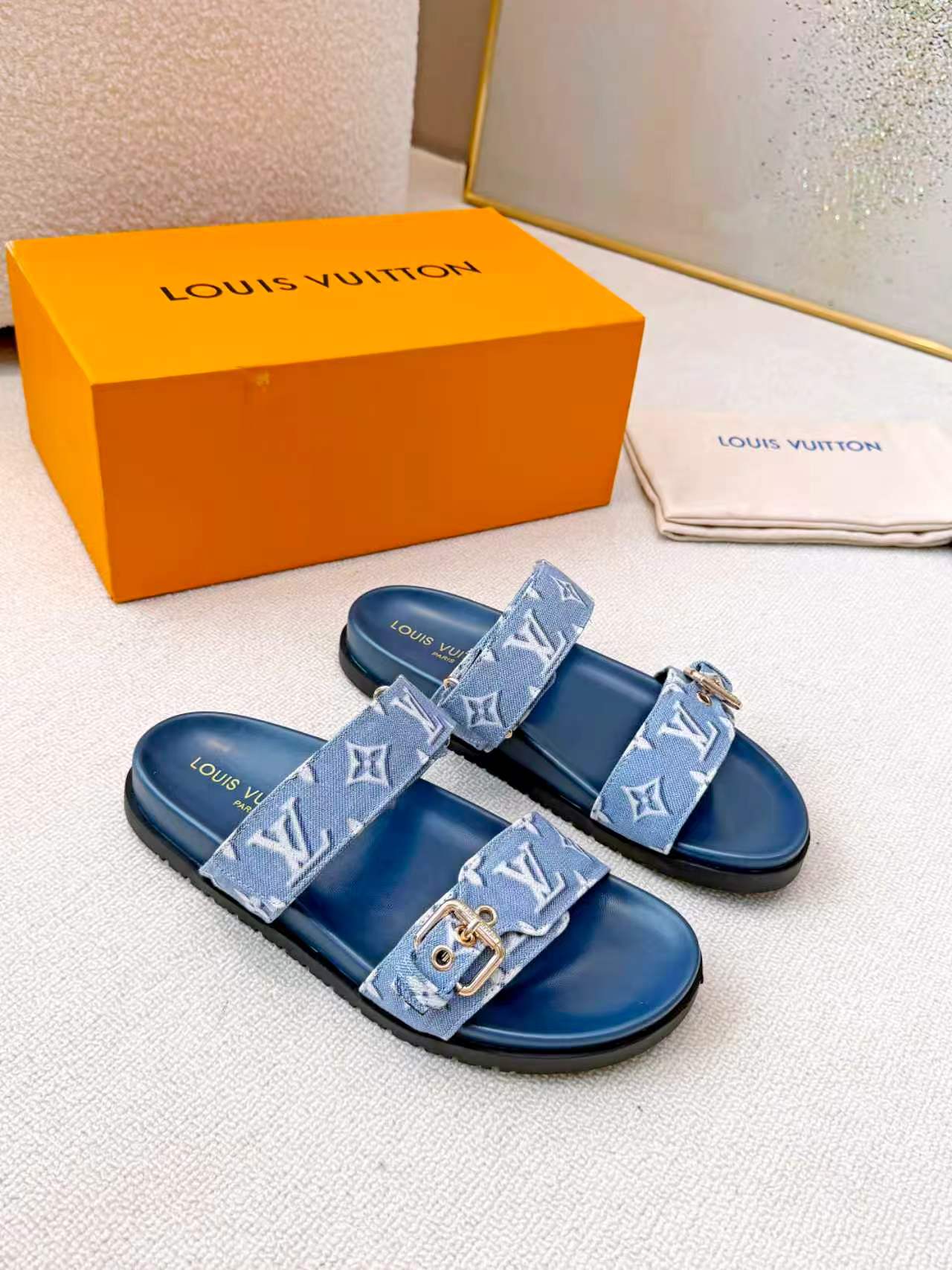 Women's Footwear - Without Box