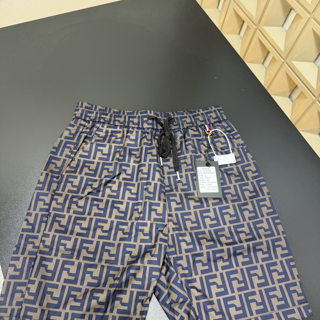 Men's Clothing, view 3